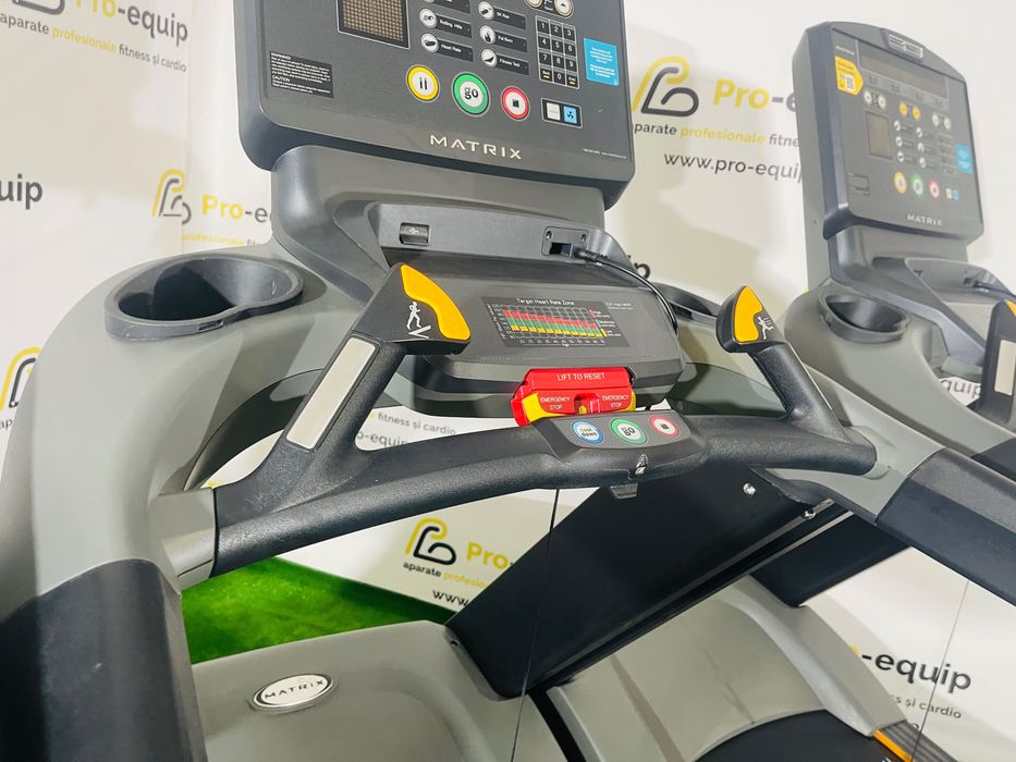 Pachet Cardio MATRIX 5X Series – 8 Aparate Profesionale