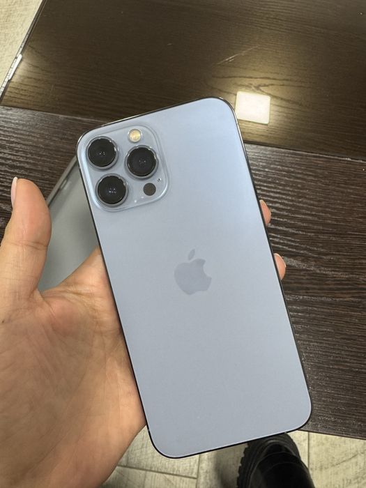 Продаю срочно iphone 13 pro max