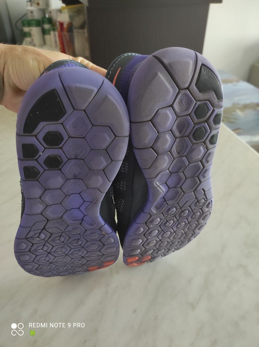 Маратонки " Nike" 40.5 - 26 см Цена 20лв