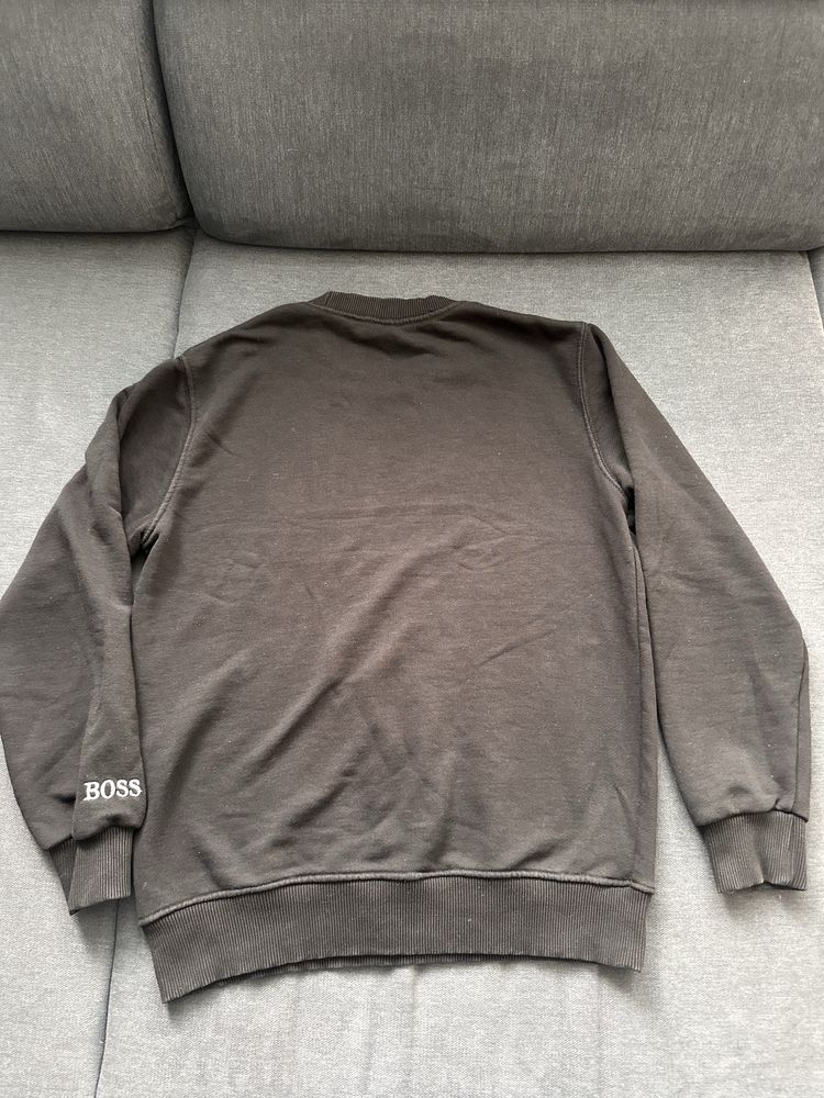 Оригинална блуза на Hugo Boss