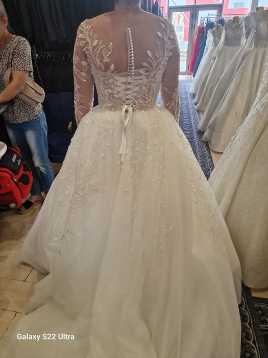 Rochie de mireasa impecabila