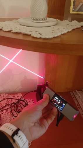 nivela boloboc cumpănă digitala cu dubla afișaj și laser cu acumulator