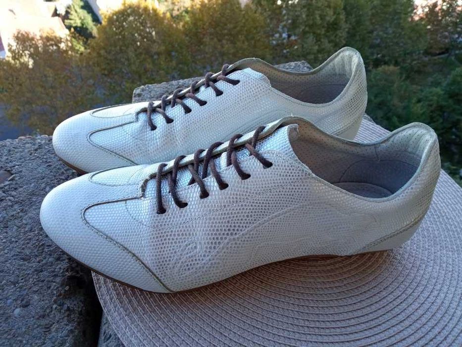Pantofi sport Puma, mar. 39, UK6 (25 cm) made in Italy.