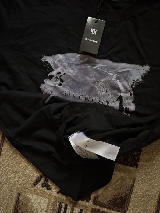 Tricou Givenchy negru premium