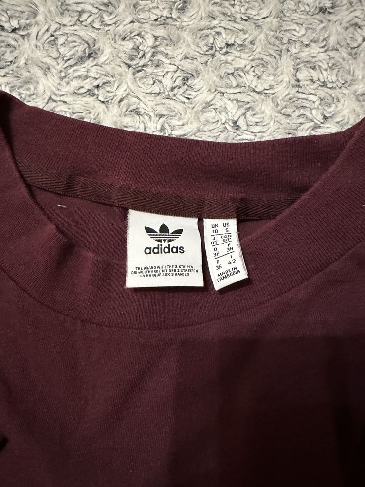 Tricou Adidas.
