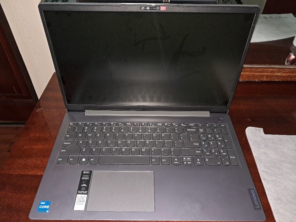 Lenovo Notebook IdeaPad 3 15