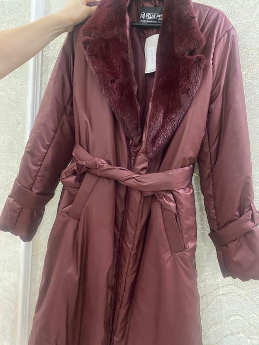 Продам куртки женские разные