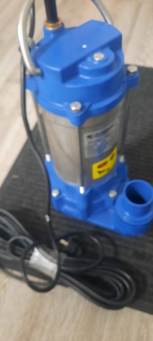 Насос погружной фекальный грязевой септик с ножом размельтитель