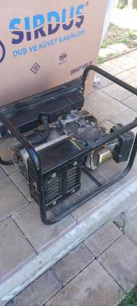 Generator curent CMI Defect,incomplet