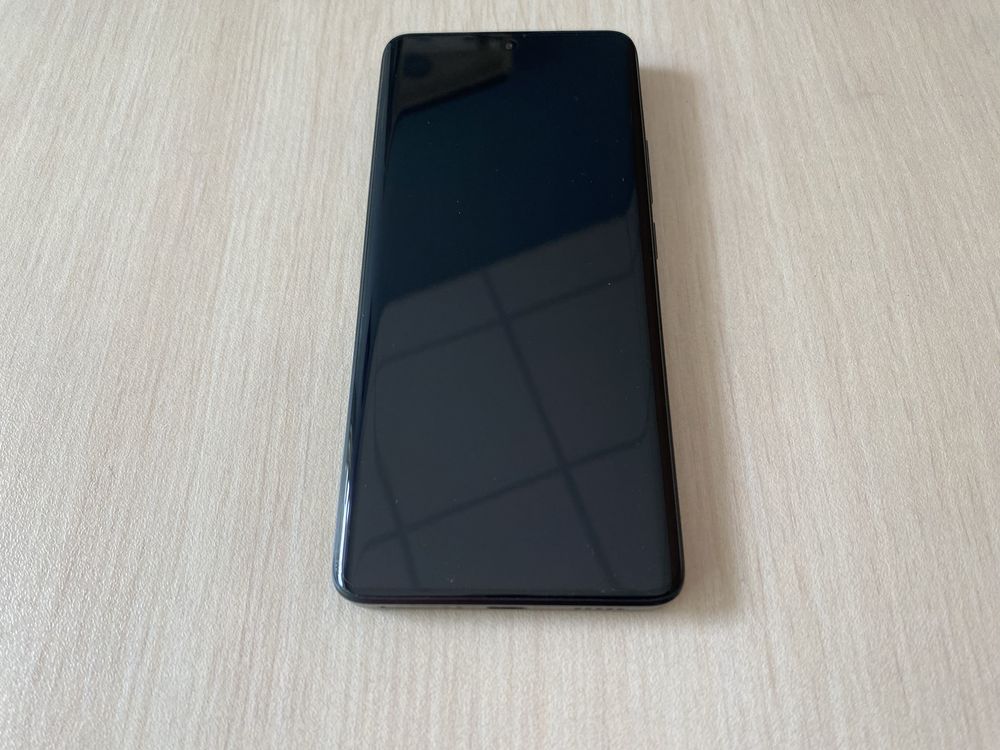 Продавам Xiaomi Redmi Note 13 Pro+ 512/12GB