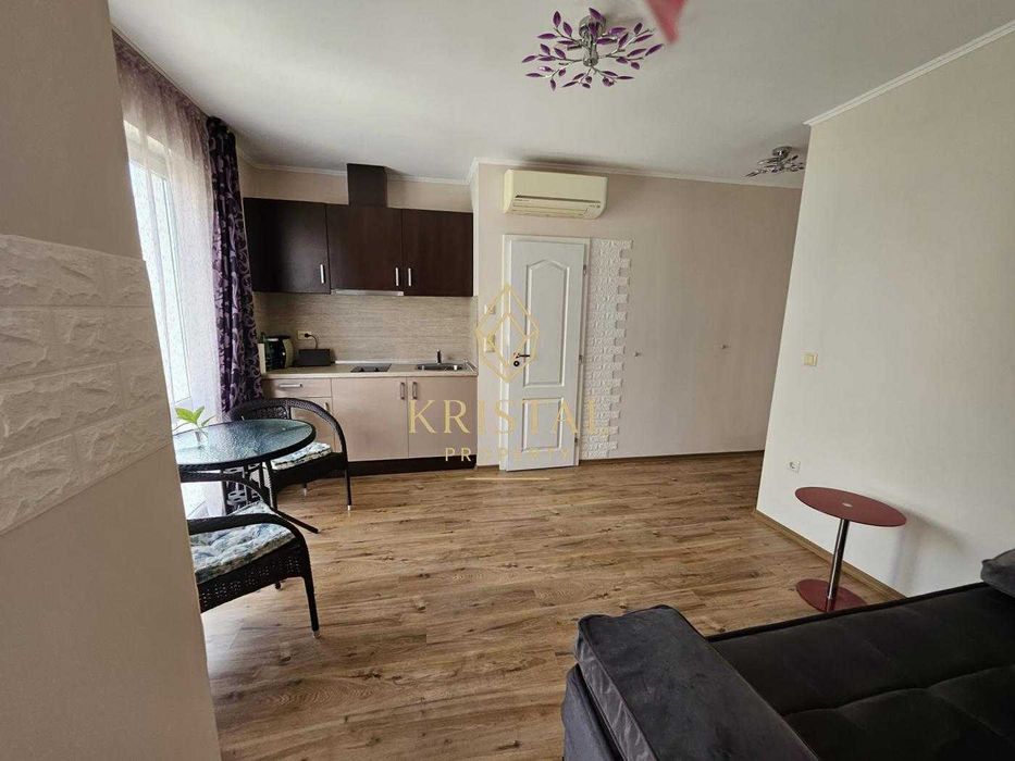 Продава се Двустаен апартамент в к.к. Слънчев бряг - 49 кв.м за 1490 €/кв.м - Снимка #4