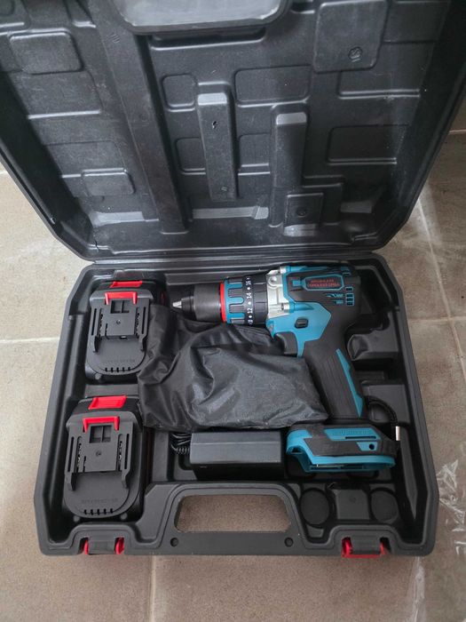 Filetanta Șurubelniță fără fir cu 2 baterii cu accesorii