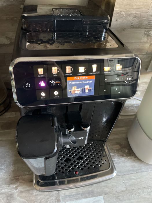 Кафеавтомат Phillips Latte Go EP 5441