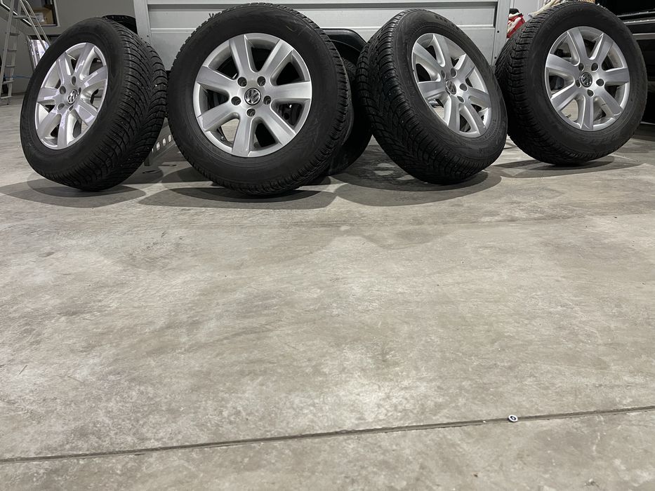 Set Roti de iarna 235/65 R17, 5x130