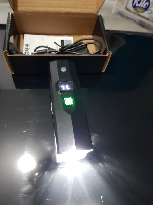 Far Bicicletă cu acumulator