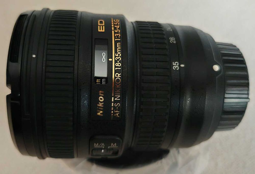 Vand obiectiv ireprosabil Nikon 18-35mm F3.5-4.5G ED