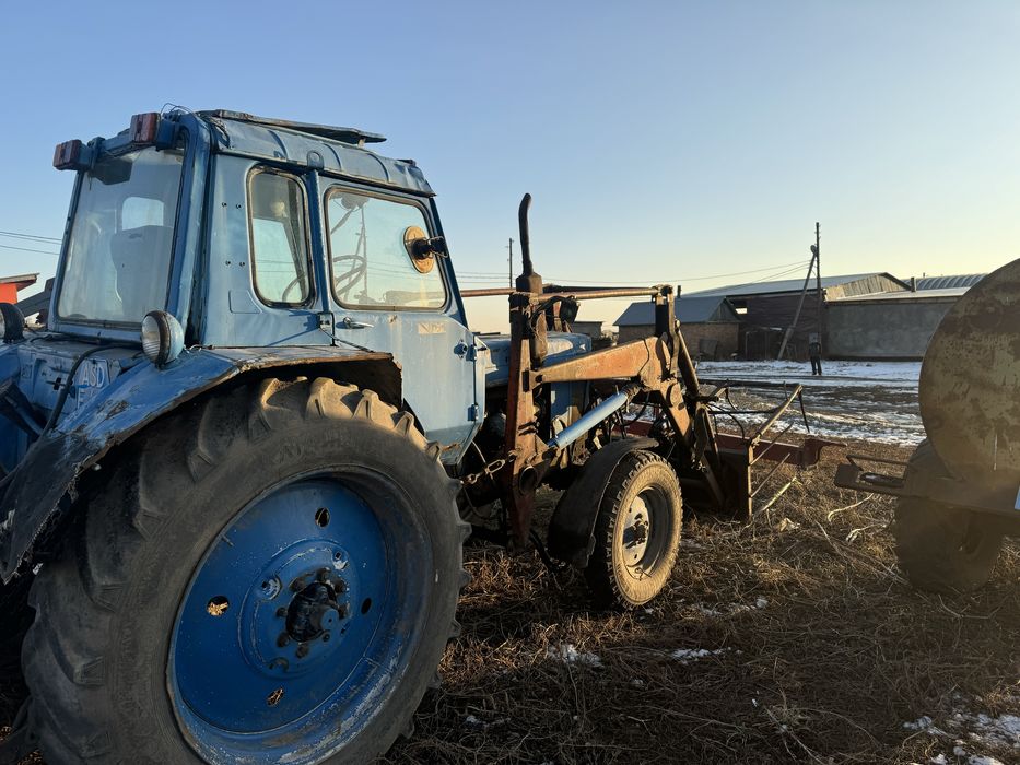 Продам трактор в хорошем состояний