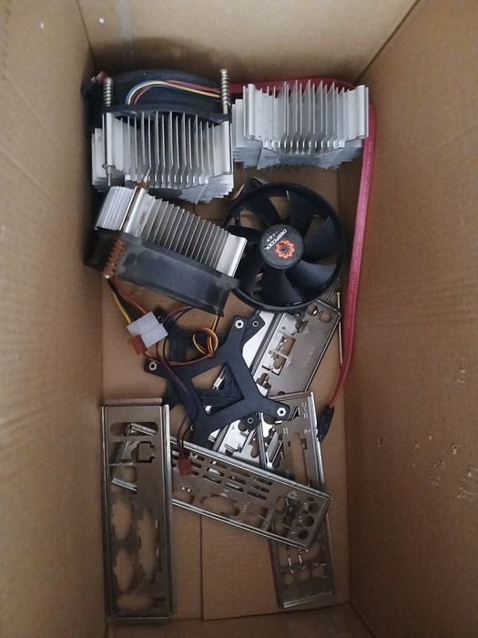 Продаются мат платы все сразу