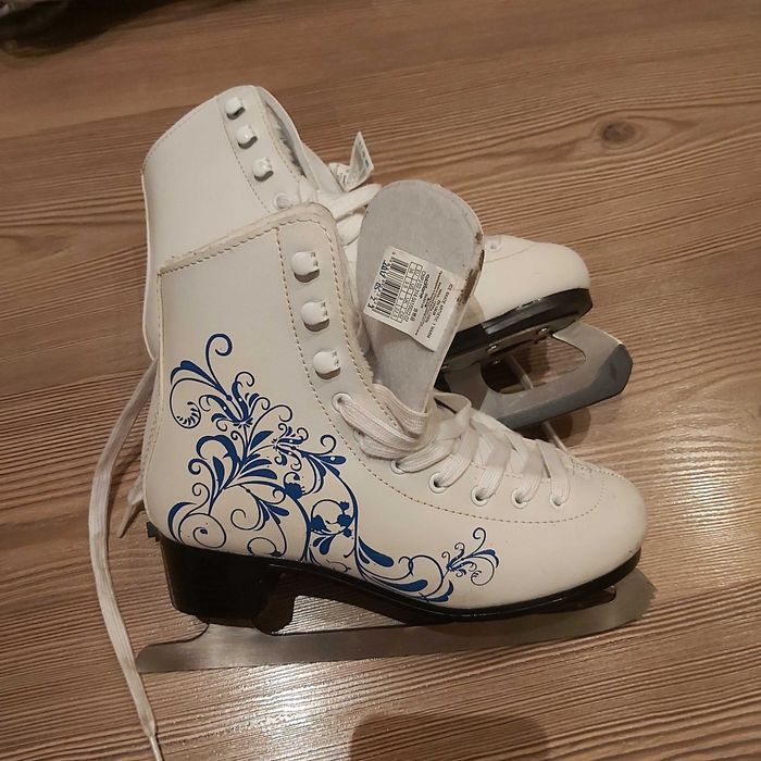 Patine de gheata fete