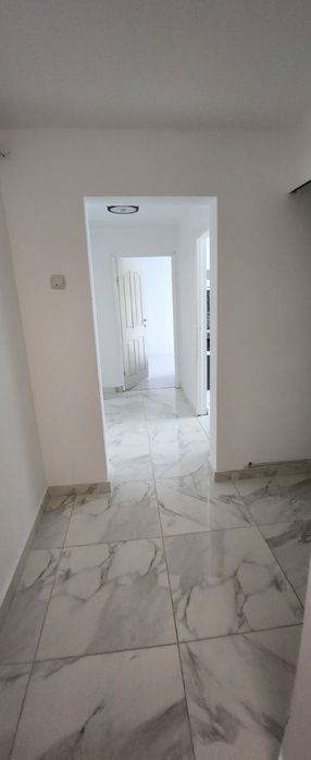 Regim hotelier,situat la 5 min de centrul orasului,apart 2 camere