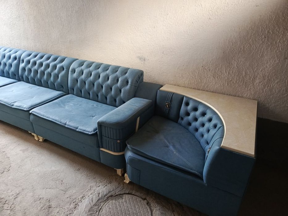 Уголок сотилади холати яхши