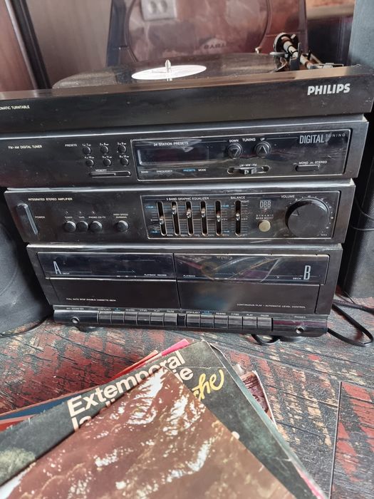 Vând pick-up Philips