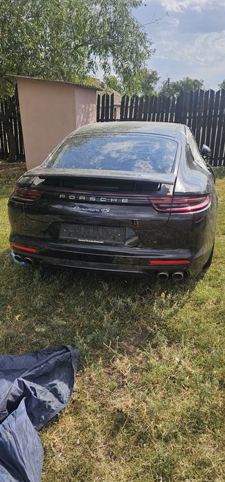 Porsche Panamera 4s Diesel pt reparat sau dezmembrat