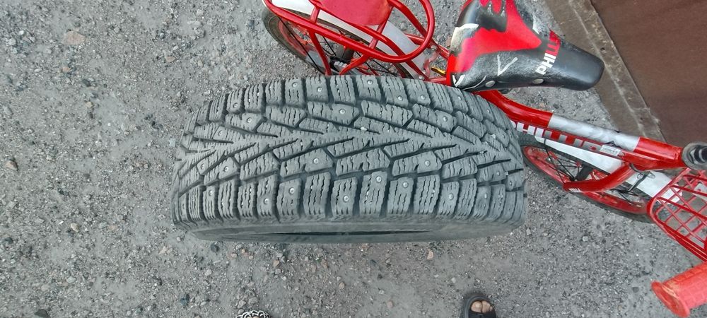 Продается зимние шины
