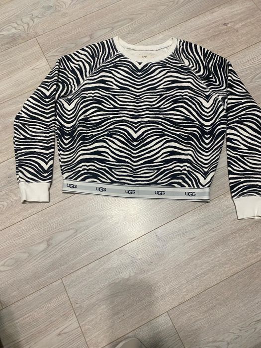 Bluză UGG superbă , originală