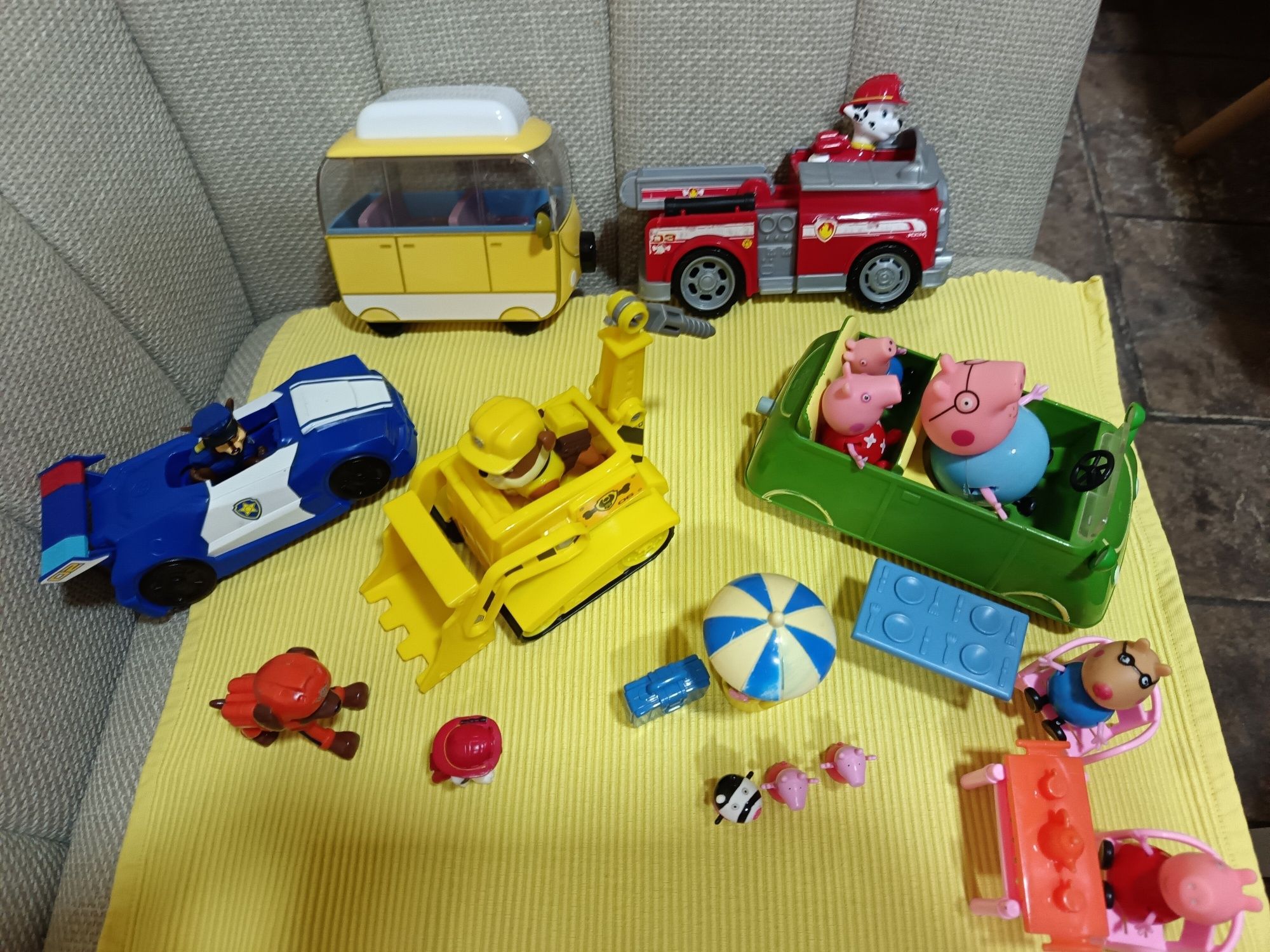 Оригинални играчки на Peppa pig и Paw Patrol