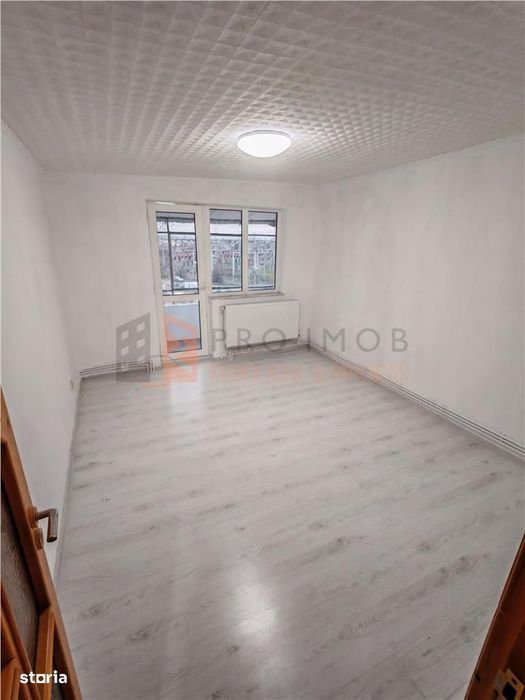 Apartament 2 camere decomandat in Micro 14, Buzau