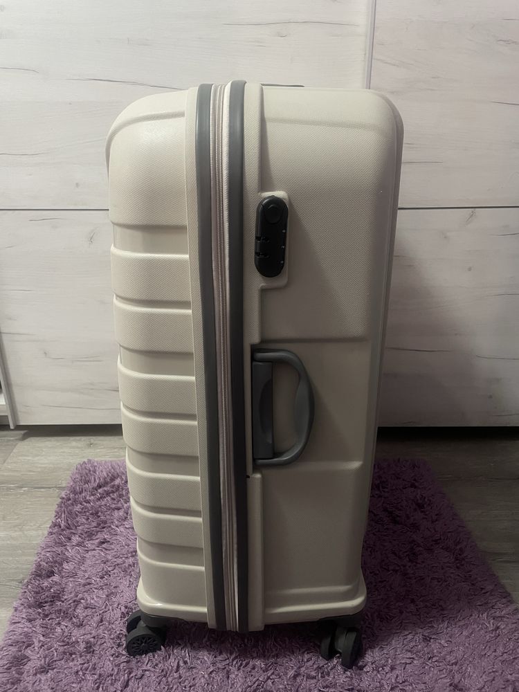 Силиконов куфар 75х60х37