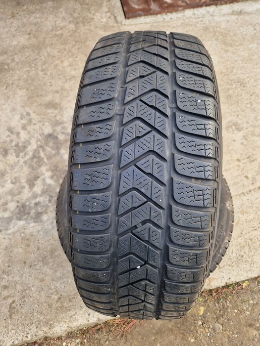 215 60 16 iarna M+S  Pirelli