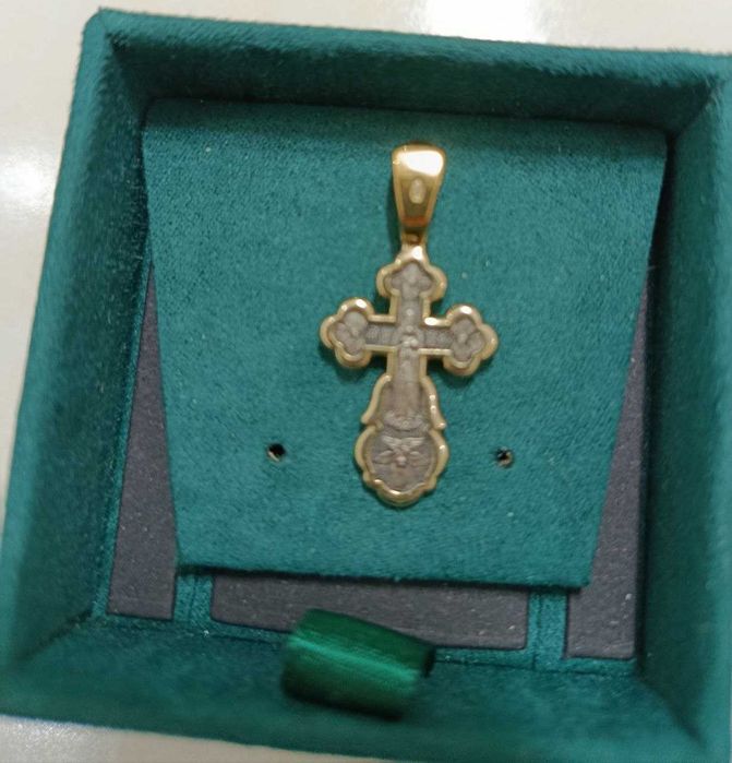 Позолоченный крестик кулон.Эксклюзивный.