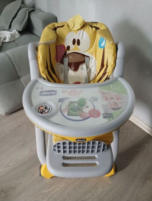 Срочно продам детский стул CHICCO