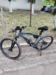 Bicicletă are piese shimano frâne mecanice furca aer roți de 27,5