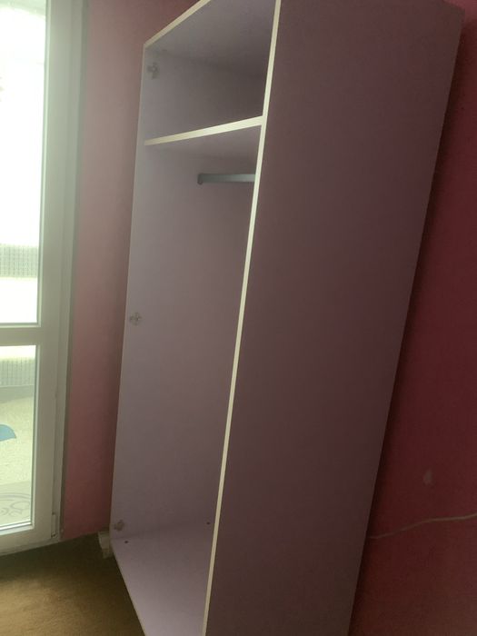 Бюро със секция и двукрилен гардероб