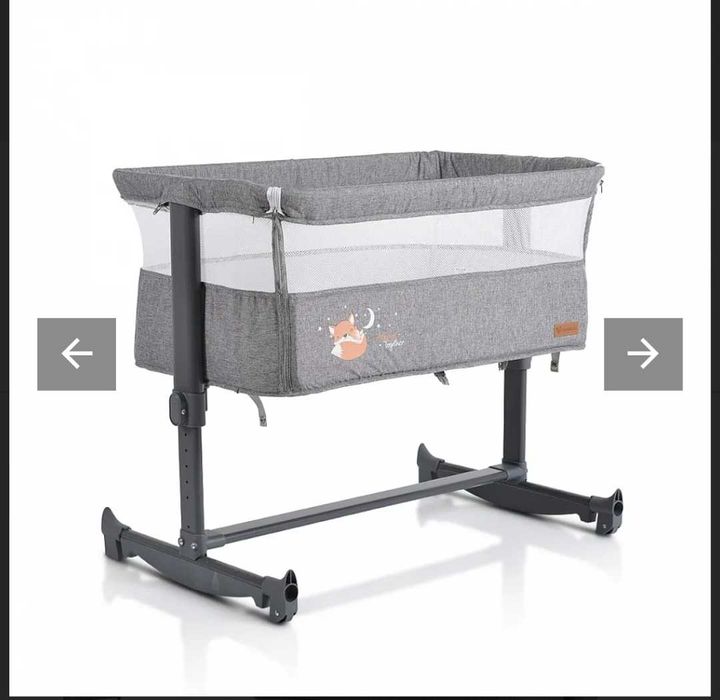 Бебешко легло next to me