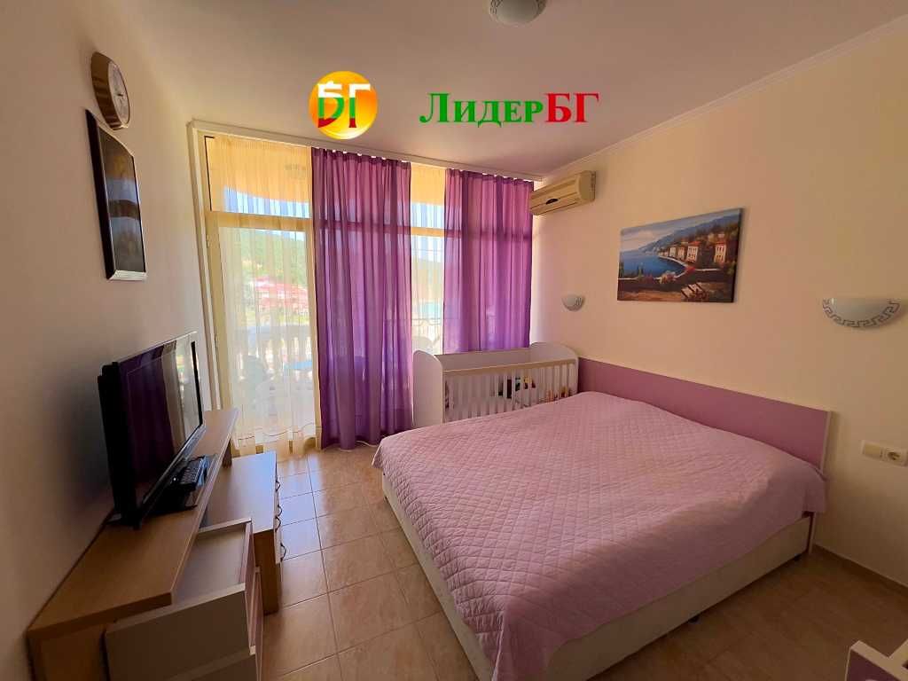 Продава се Тристаен апартамент в к.к. Елените - 100 кв.м за 1300 €/кв.м - Снимка #8
