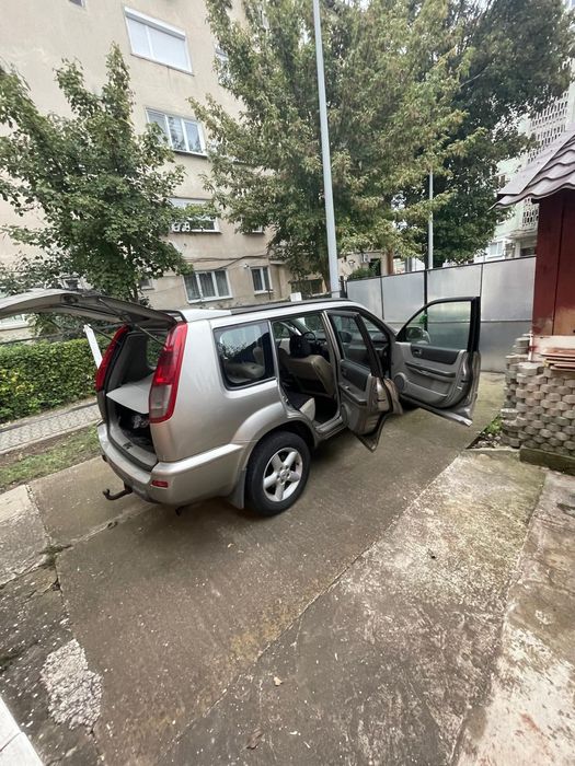 Vând Nissan X Trail 2.2 Dci