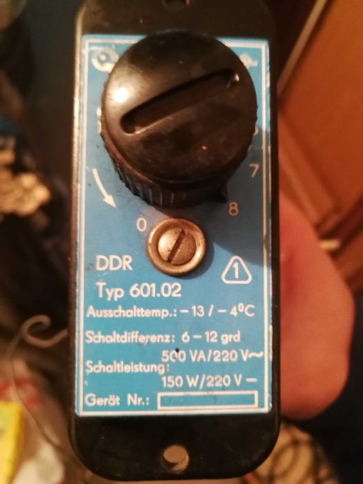Ретро термостат DDR Typ 601.02 за хладилник/фризер (Произведен в ГДР)