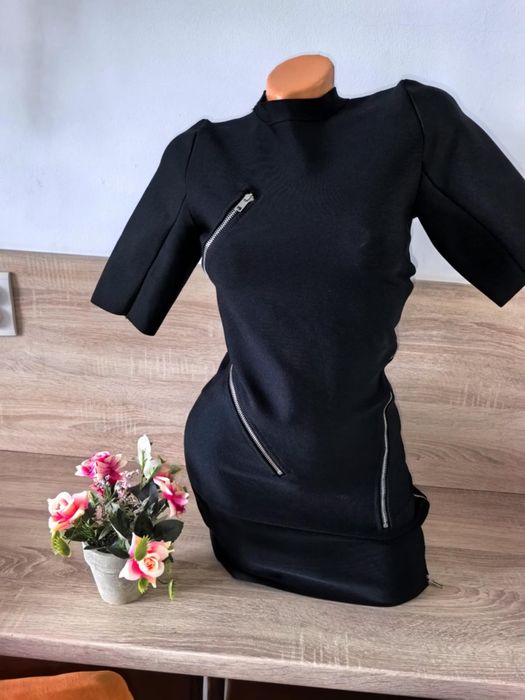 Rochie eleganta mărimea M noua  Alexander Wang