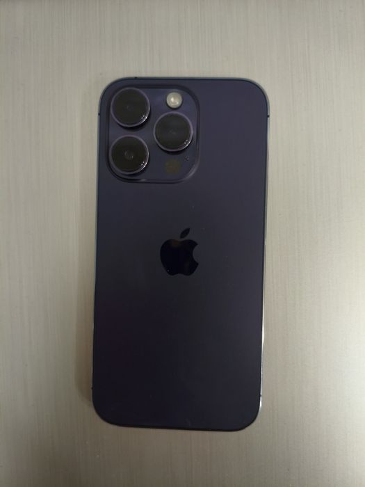 Продам iPhone 14 pro