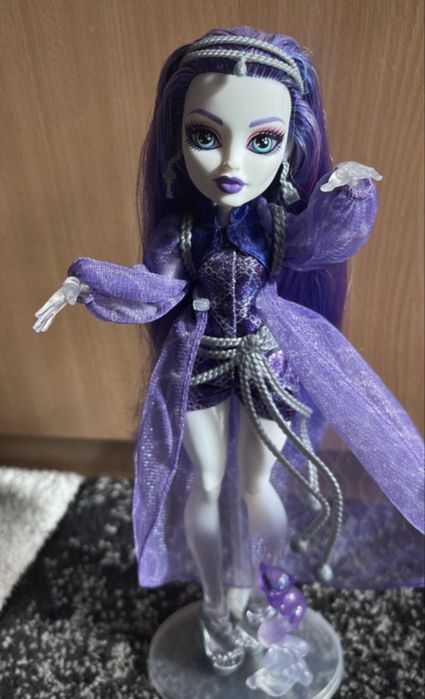 papusi monster high (cititi descrierea)