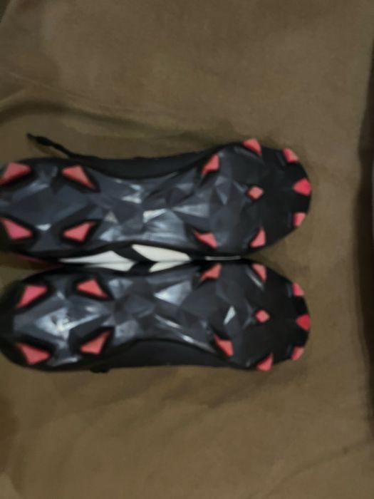 Футболни бутонки Adidas Predator – отлично състояние