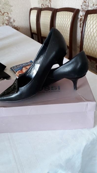 Женская обувь