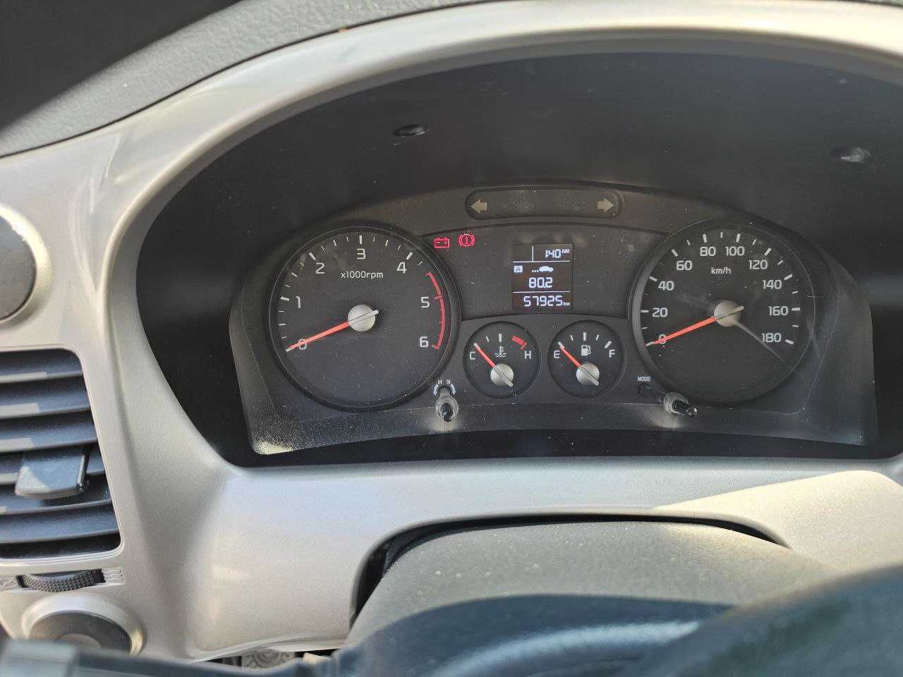 Kia bongo Сотилади