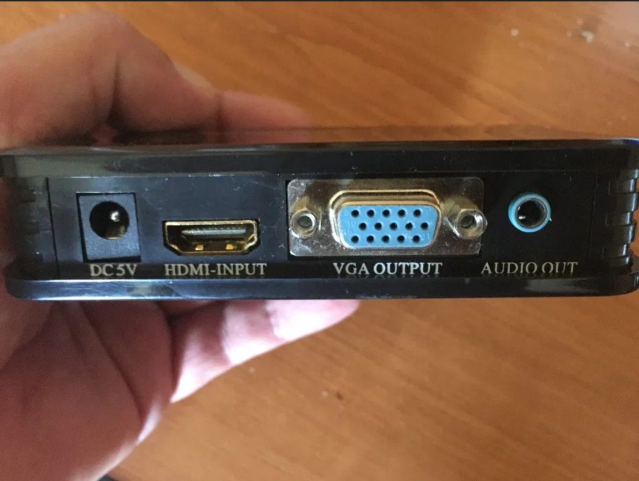 Convertor HDMI la VGA cu sunet