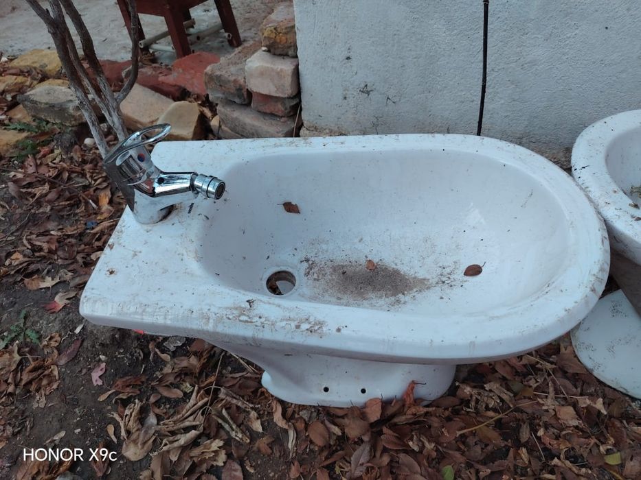 БИДЭ в отлч. состояний, цена 5200