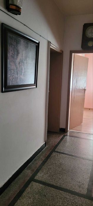 Продава се Тристаен апартамент в Пловдив, Кючук Париж - 100 кв.м за 1490 €/кв.м - Снимка #7